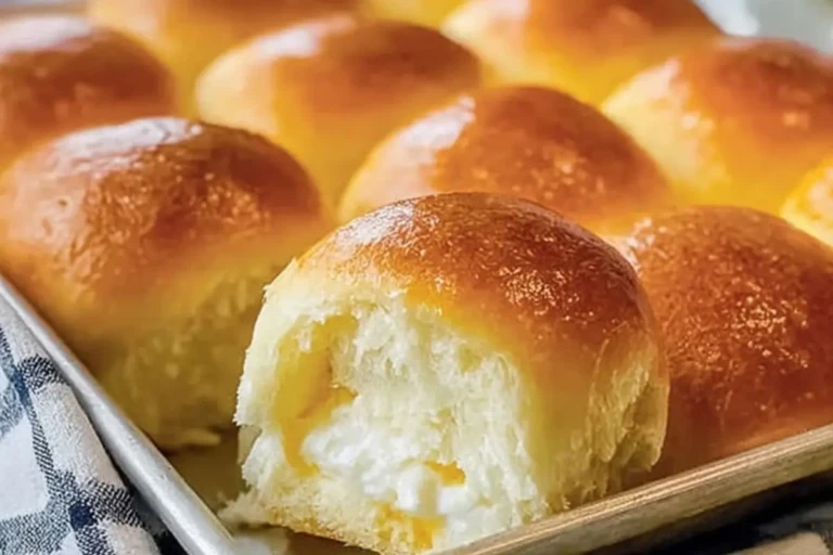 Fluffy Dinner Rolls