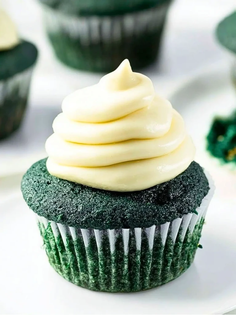Green Velvet Cupcakes (1)
